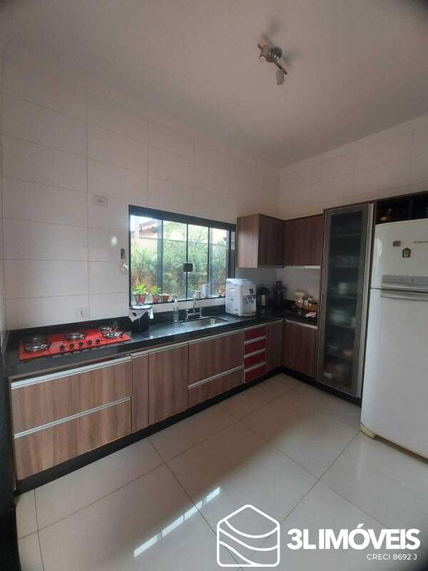 Casa à venda no Centro: