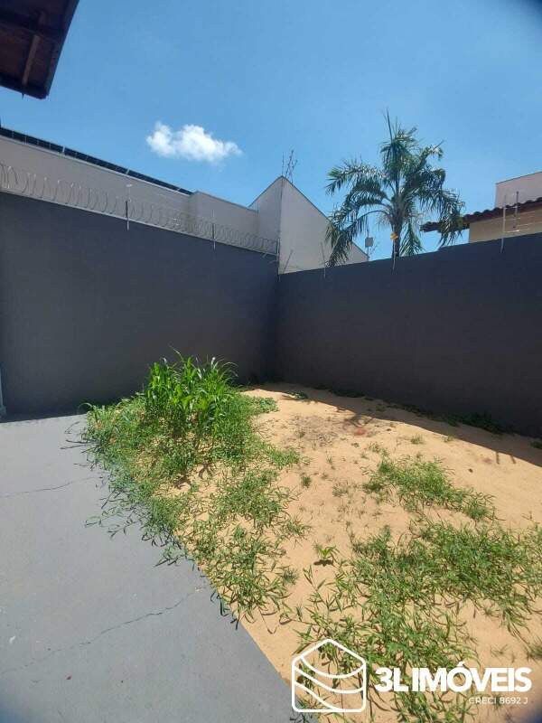 Casa à venda no Jardim dos Ipes: