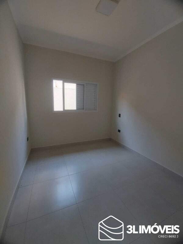 Casa à venda no Jardim dos Ipes: