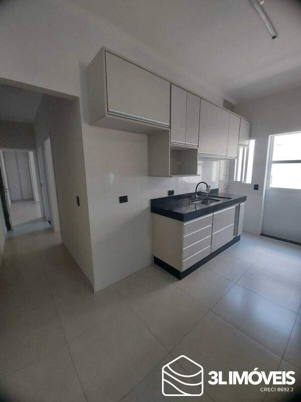 Casa à venda no Jardim dos Ipes: