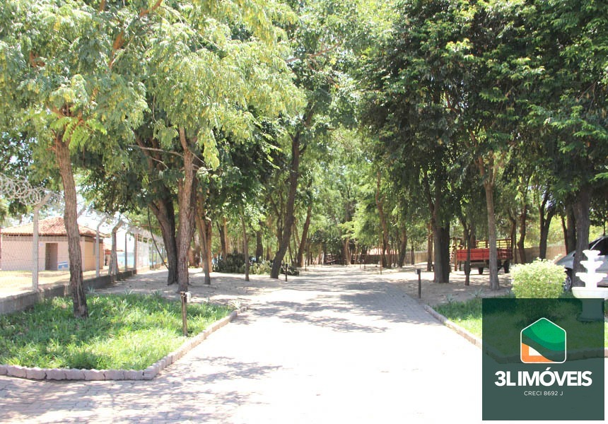 Lote em condomínio à venda no Condomínio Village do Lago: 