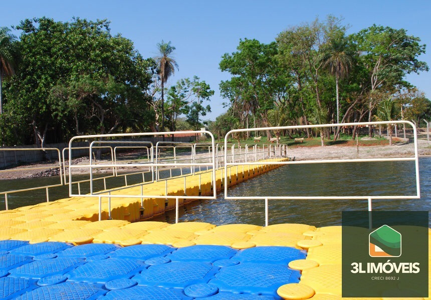 Lote em condomínio à venda no Condomínio Village do Lago: 