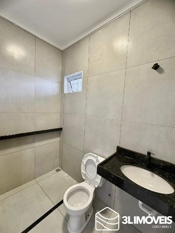 Casa à venda no Loteamento Santa Helena: 