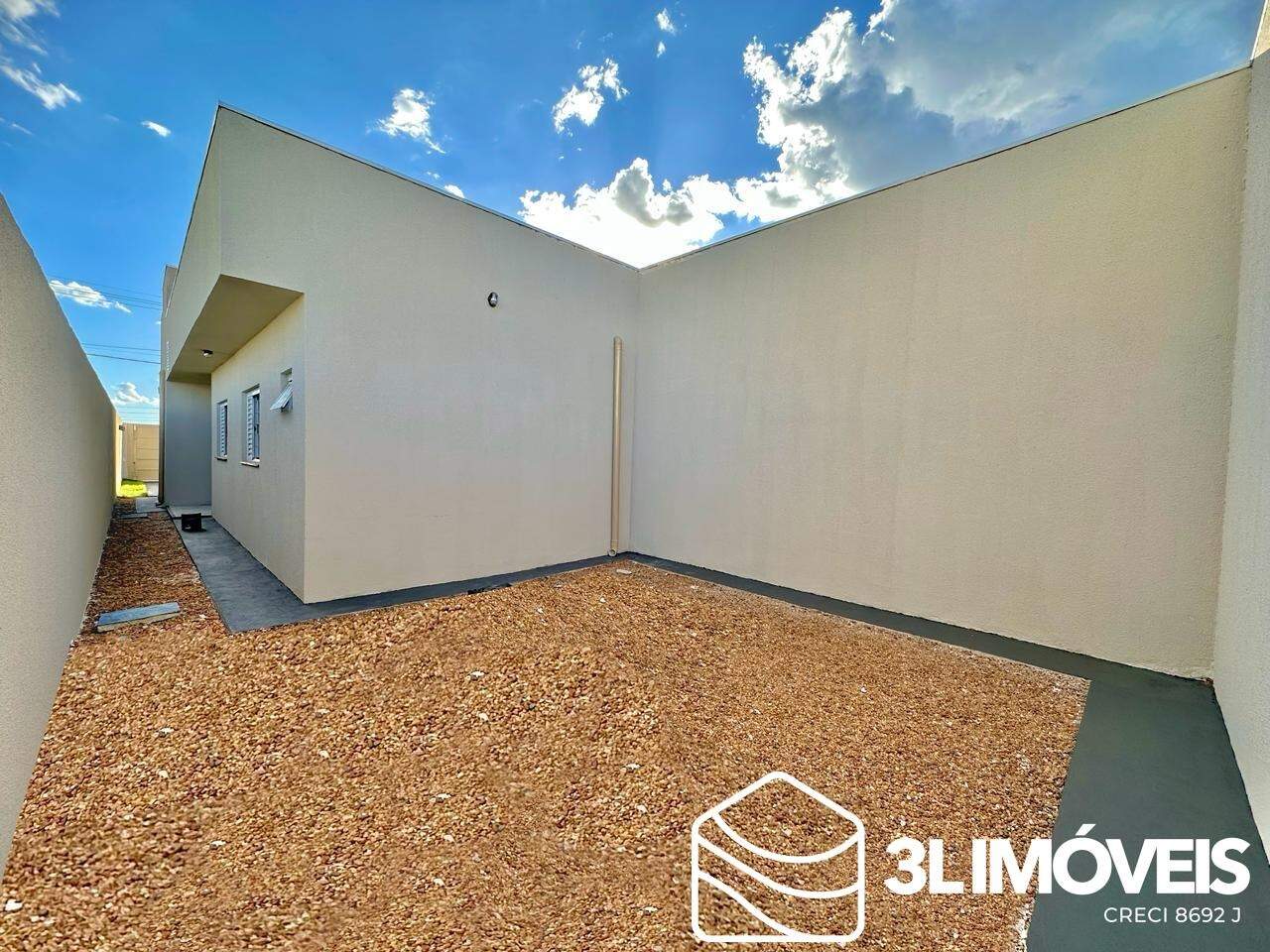 Casa à venda no Loteamento Santa Helena: 