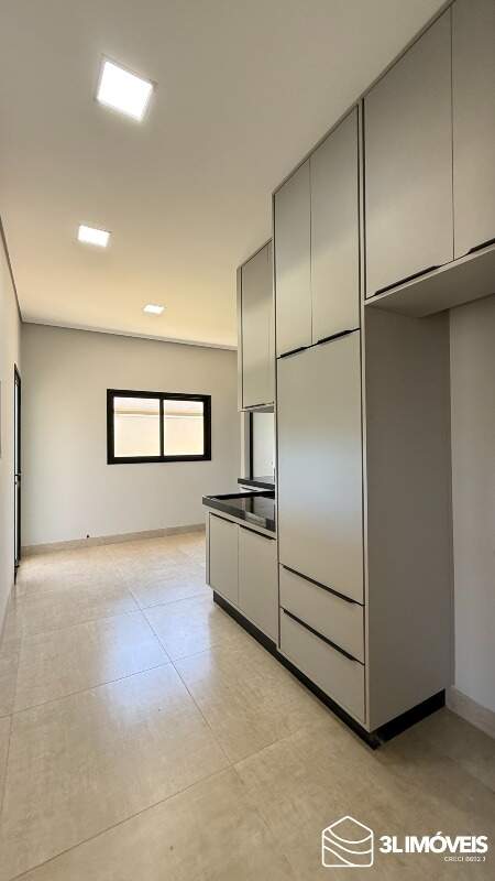 Casa em Condomínio à venda no Condomínio Terras do Jupiá: 