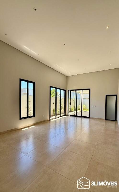 Casa em Condomínio à venda no Condomínio Terras do Jupiá: 