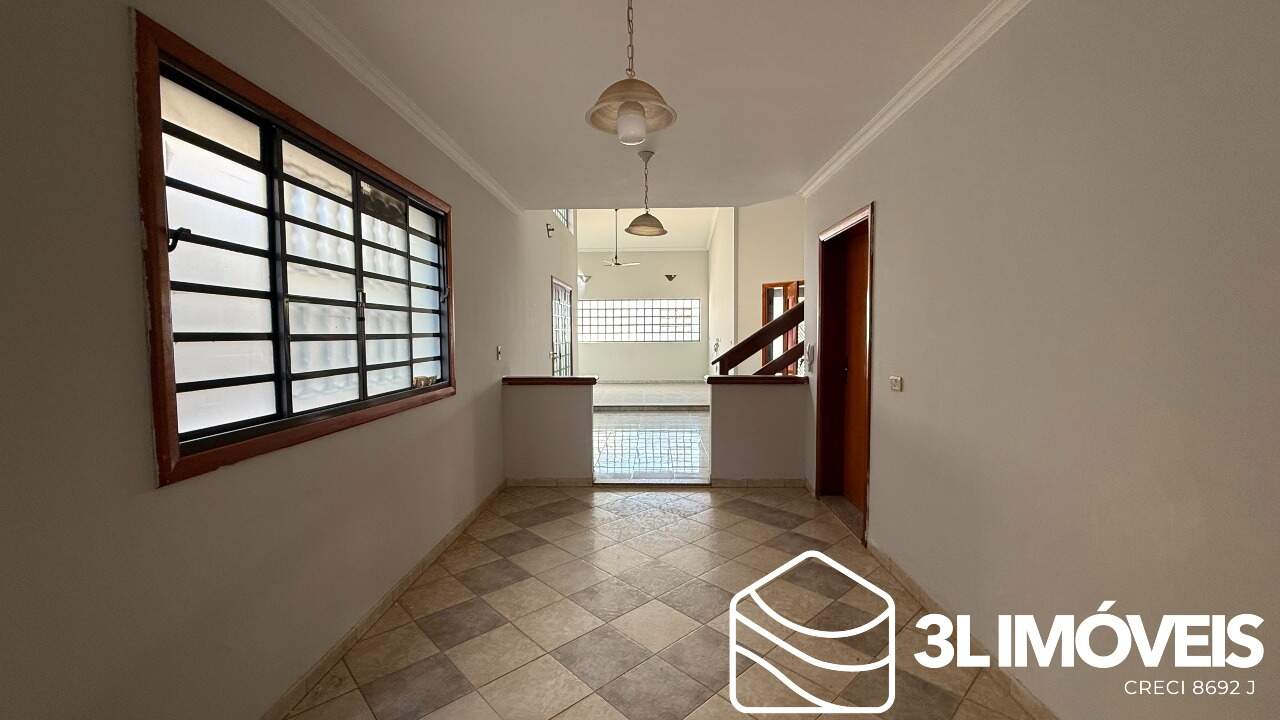 Casa para aluguel no Centro: 