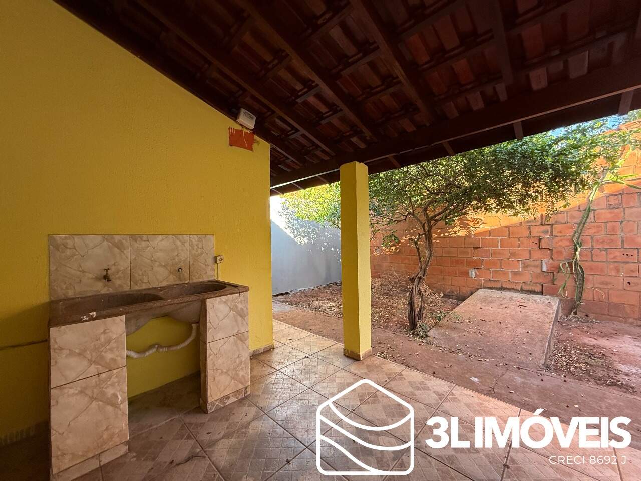 Casa para aluguel no Jd Santa Julia: 
