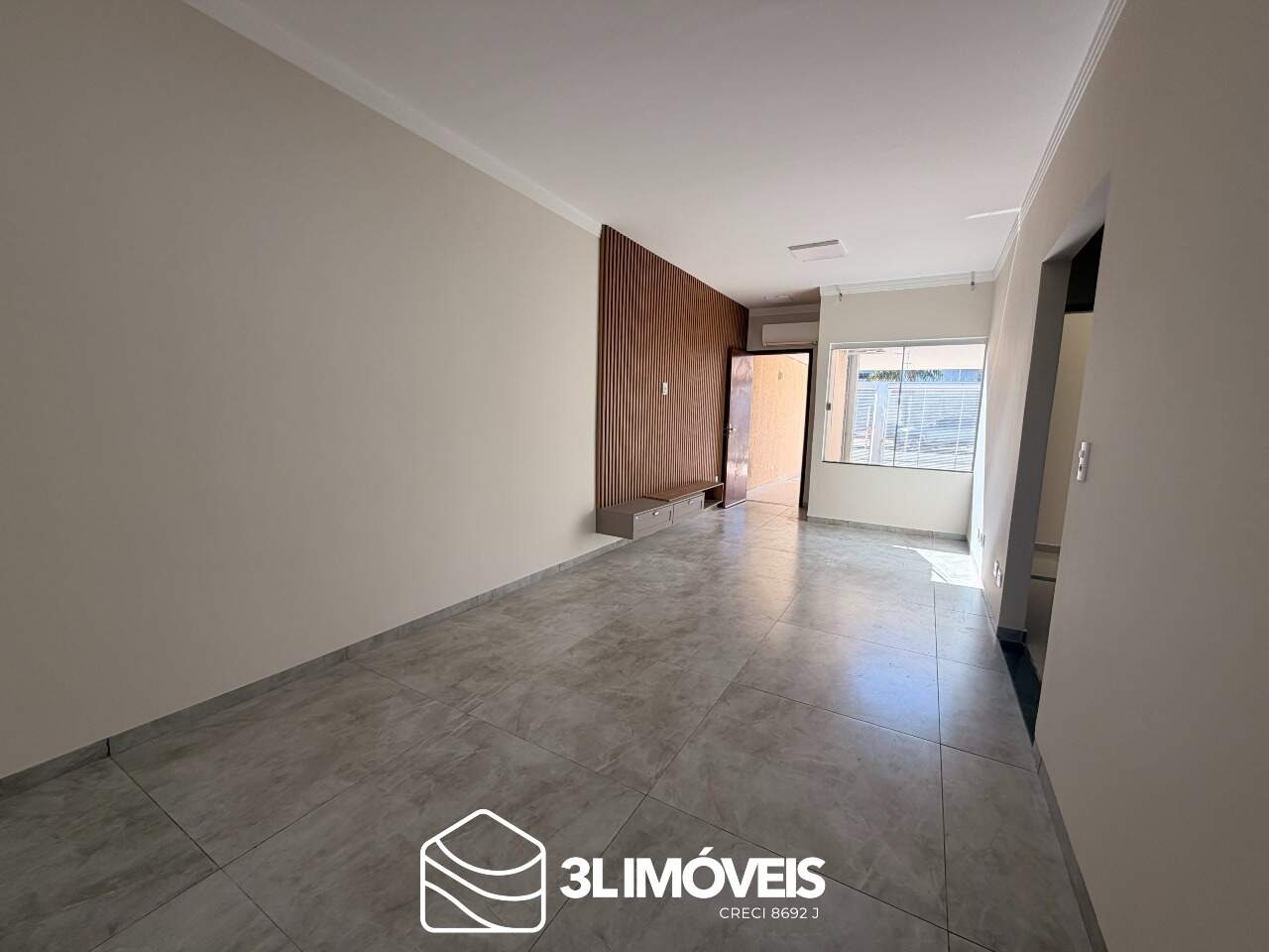Casa à venda no Jardim dos Ipês III : 