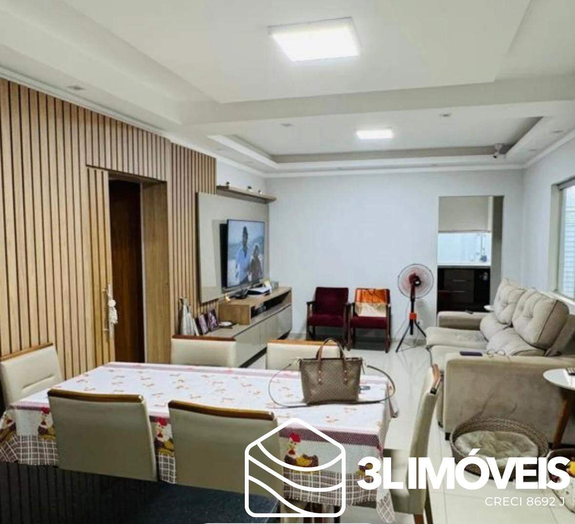 Casa à venda no Jardim dos Ipes: 
