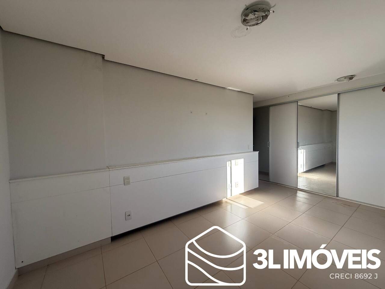 Apartamento para aluguel no Interlagos: 