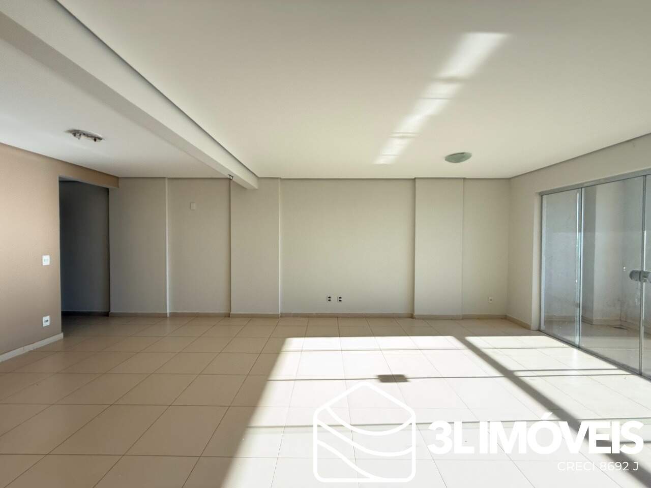 Apartamento para aluguel no Interlagos: 