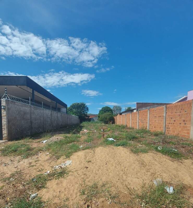 Terreno à venda no Vila Nova: 