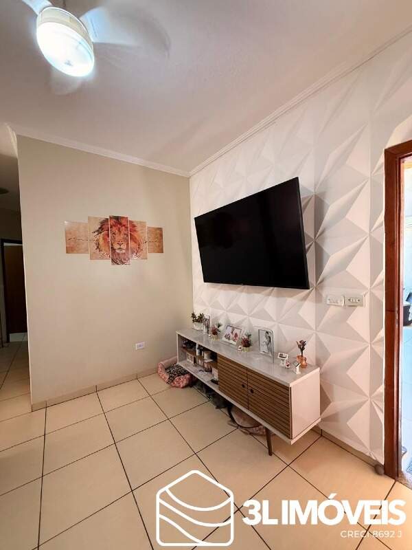 Casa à venda no Jardim dos Ipes: 