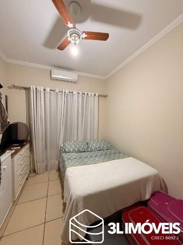 Casa à venda no Jardim dos Ipes: 