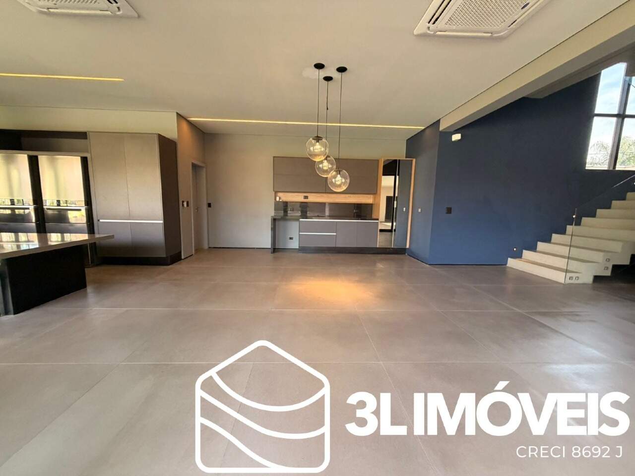 Casa em Condomínio à venda no Jardim dos Ipes: