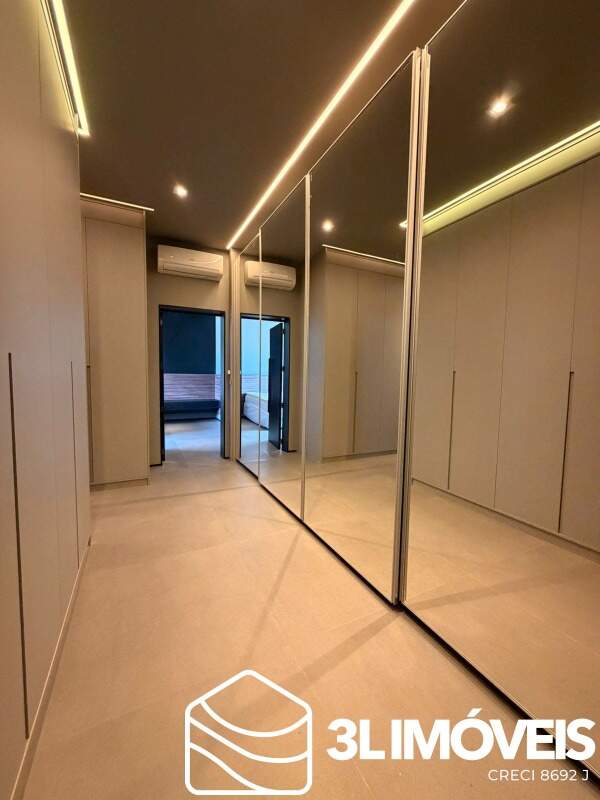 Casa em Condomínio à venda no Jardim dos Ipes: