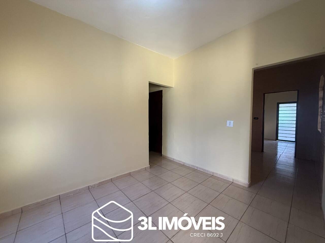 Casa para aluguel no Jardim Dourados: 