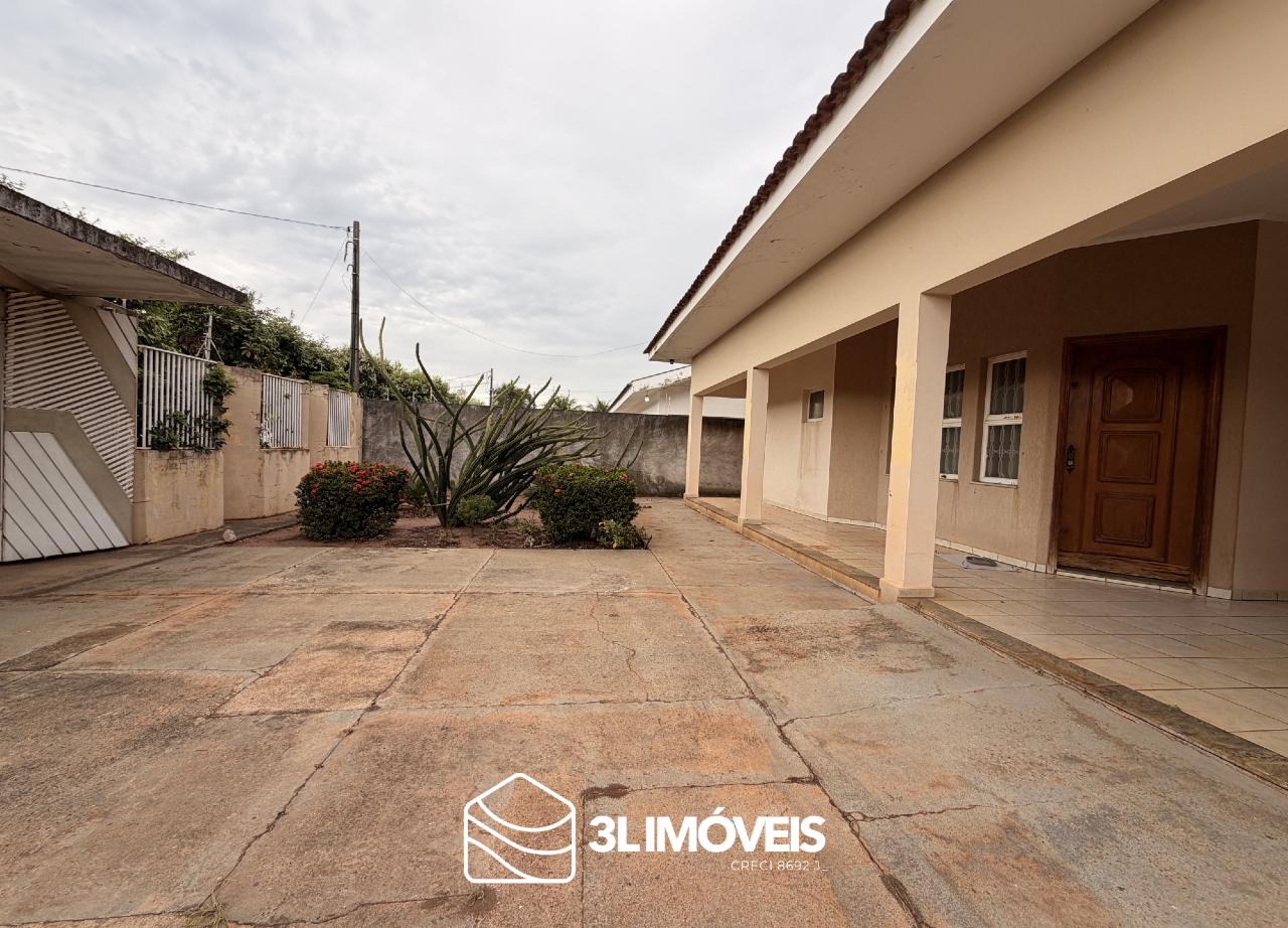Casa para aluguel no Colinos: 