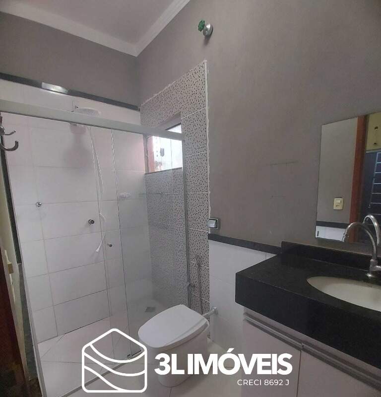 Casa à venda no Jardim dos Ipes: 