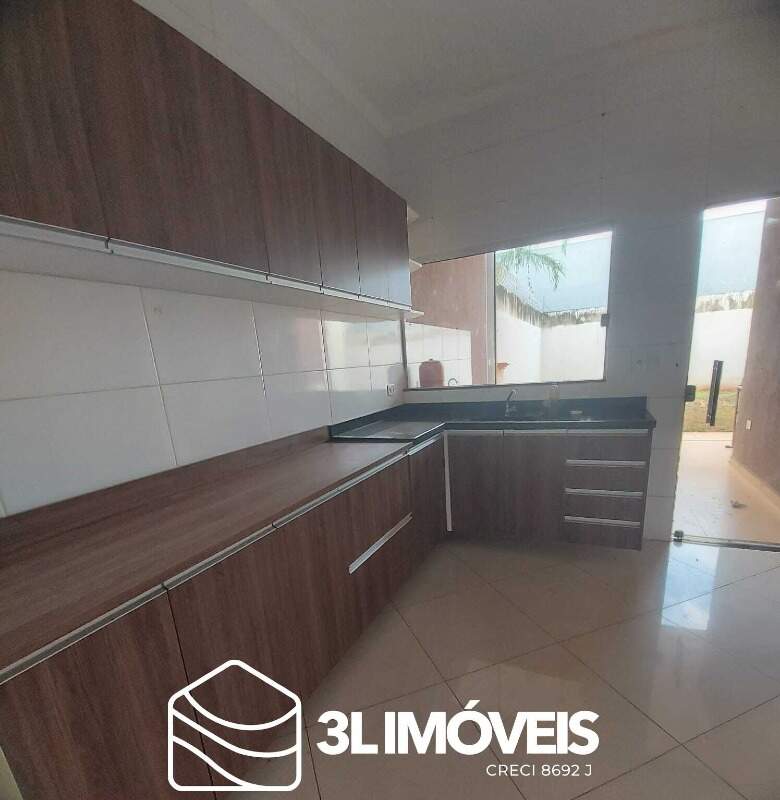 Casa à venda no Jardim dos Ipes: 