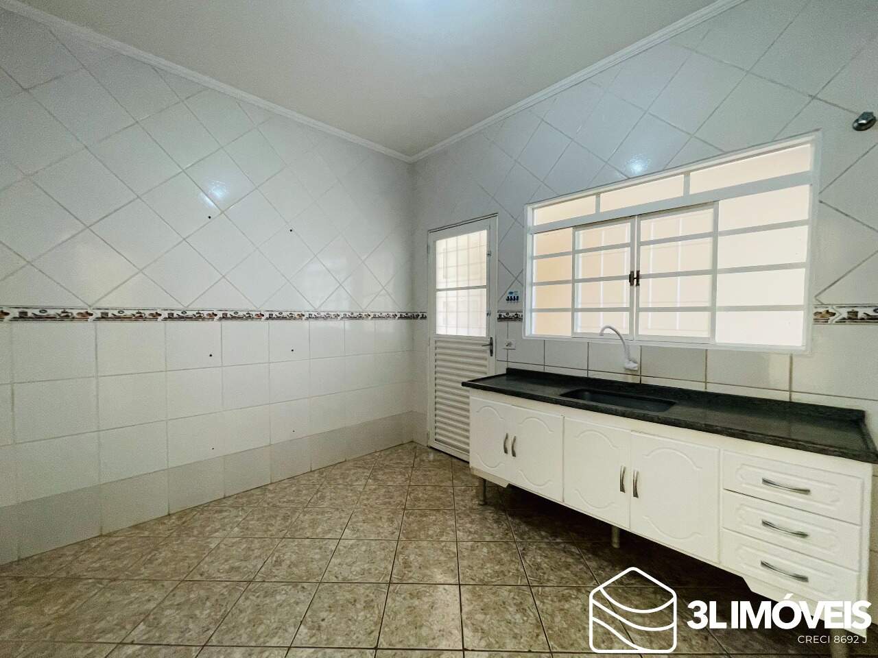 Casa à venda no Jardim Primaveril: 