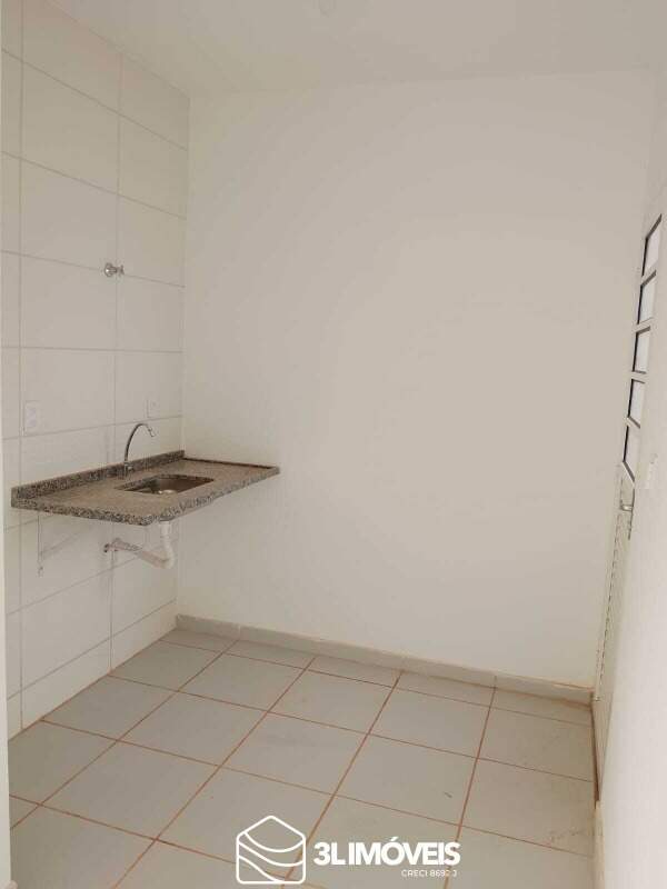 Casa em Condomínio para aluguel no Nova Europa: 