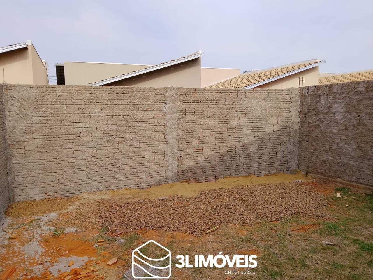 Casa em Condomínio para aluguel no Nova Europa: 