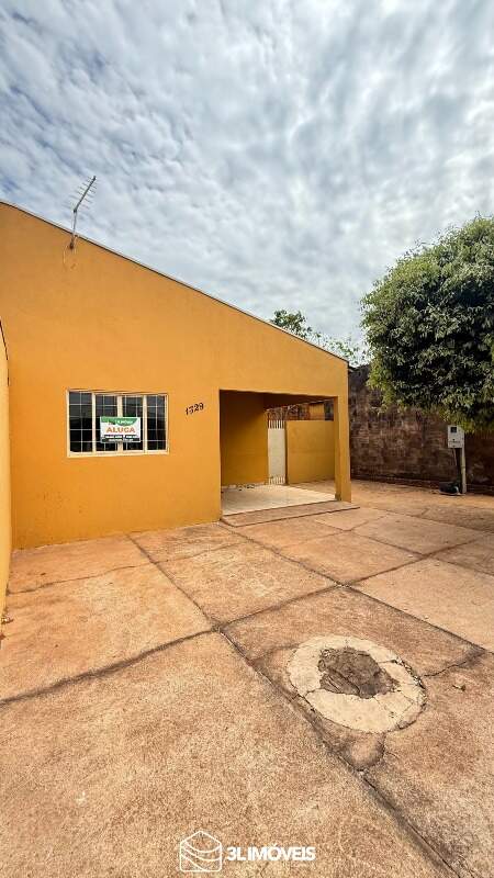 Casa para aluguel no Jardim Alvorada: 