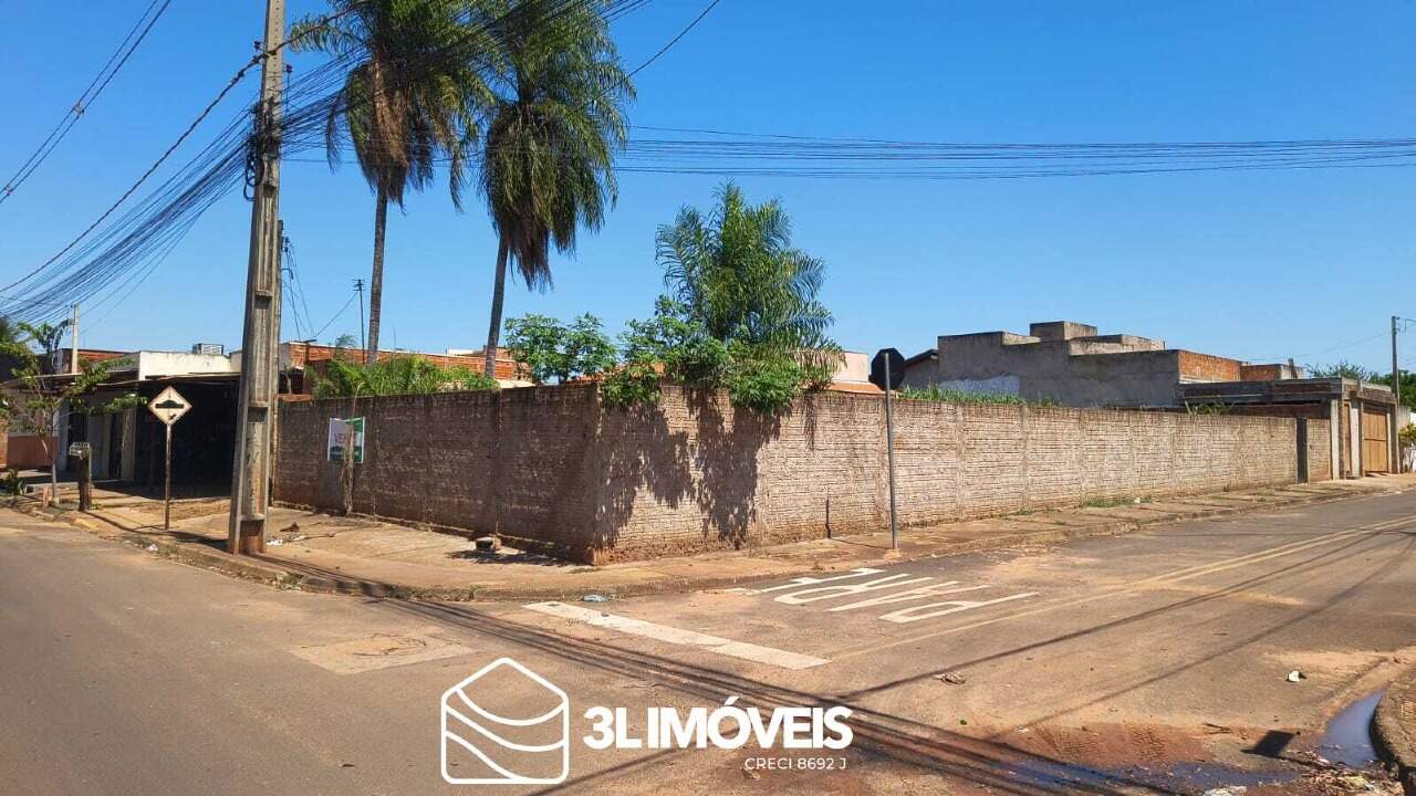 Terreno à venda no Jardim Carandá: