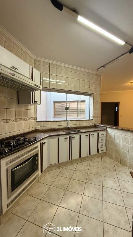 Casa à venda no Centro: 