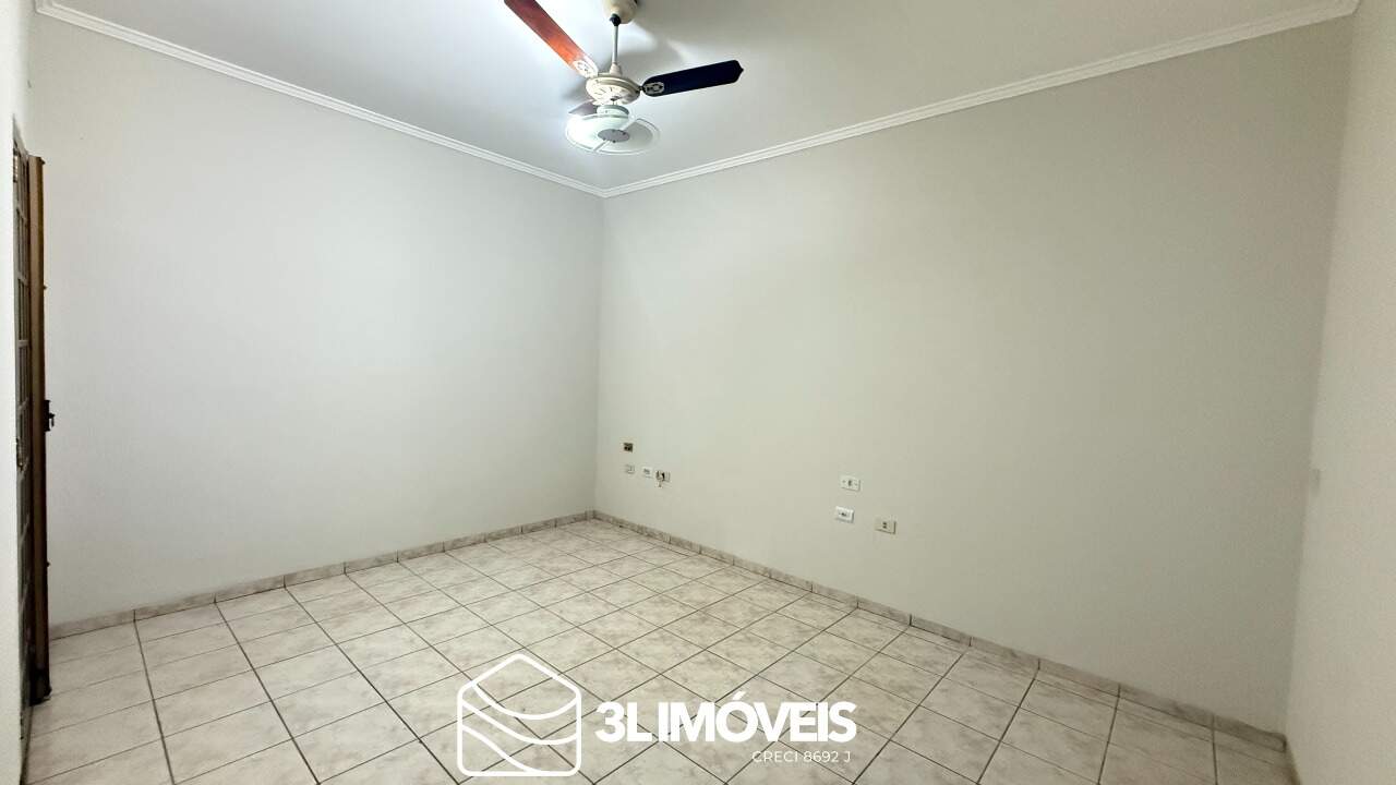 Casa à venda no Centro: 
