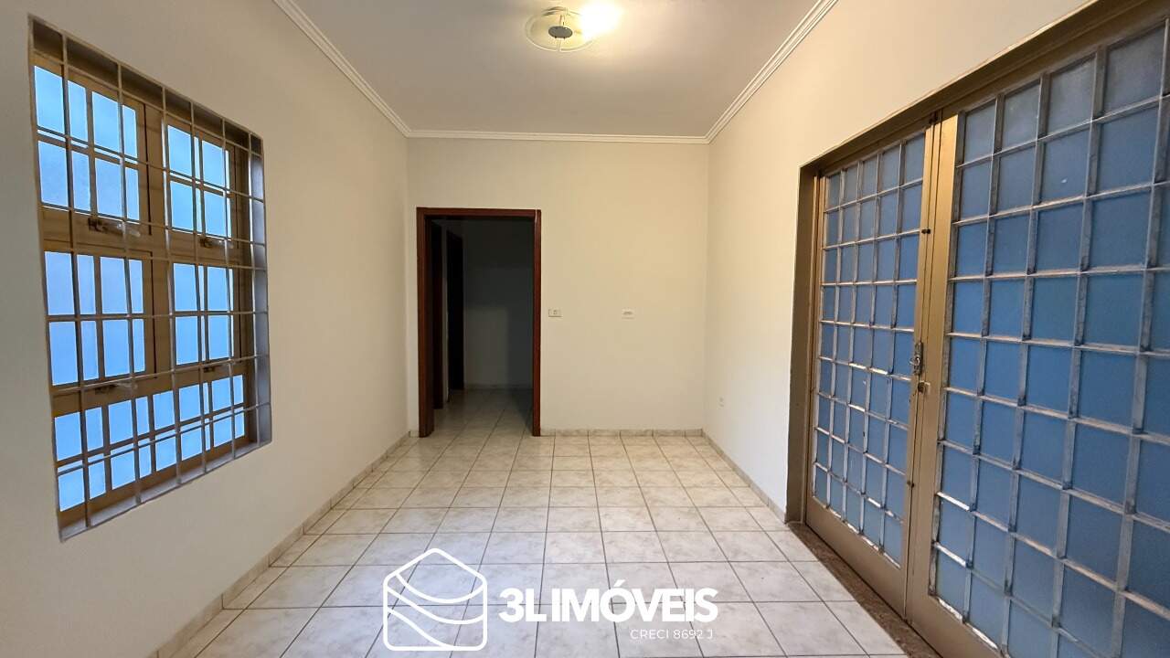 Casa à venda no Centro: 
