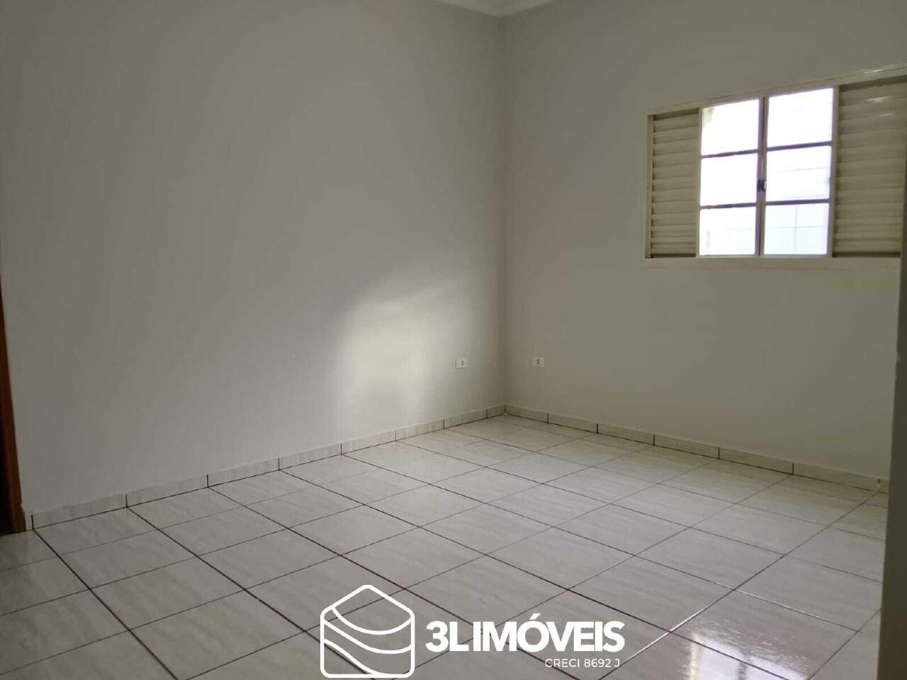 Casa para aluguel no Ipê: 