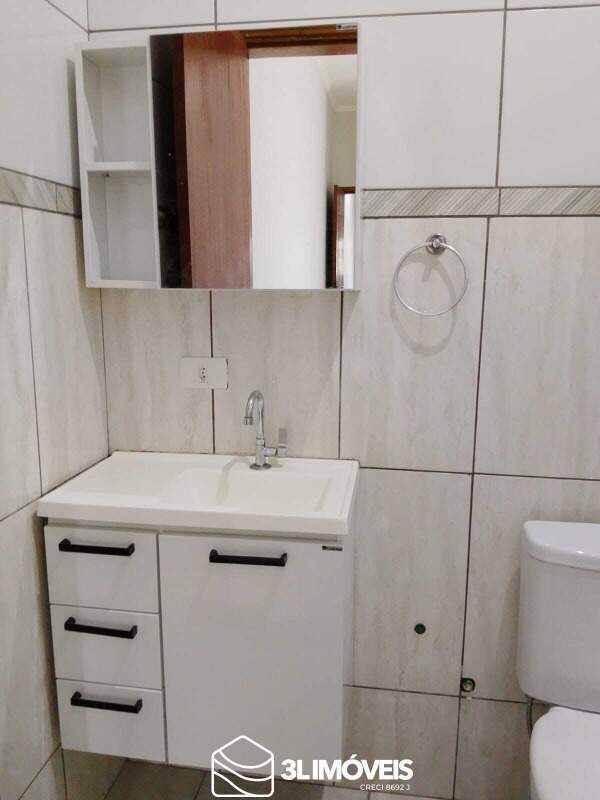 Casa para aluguel no Ipê: 