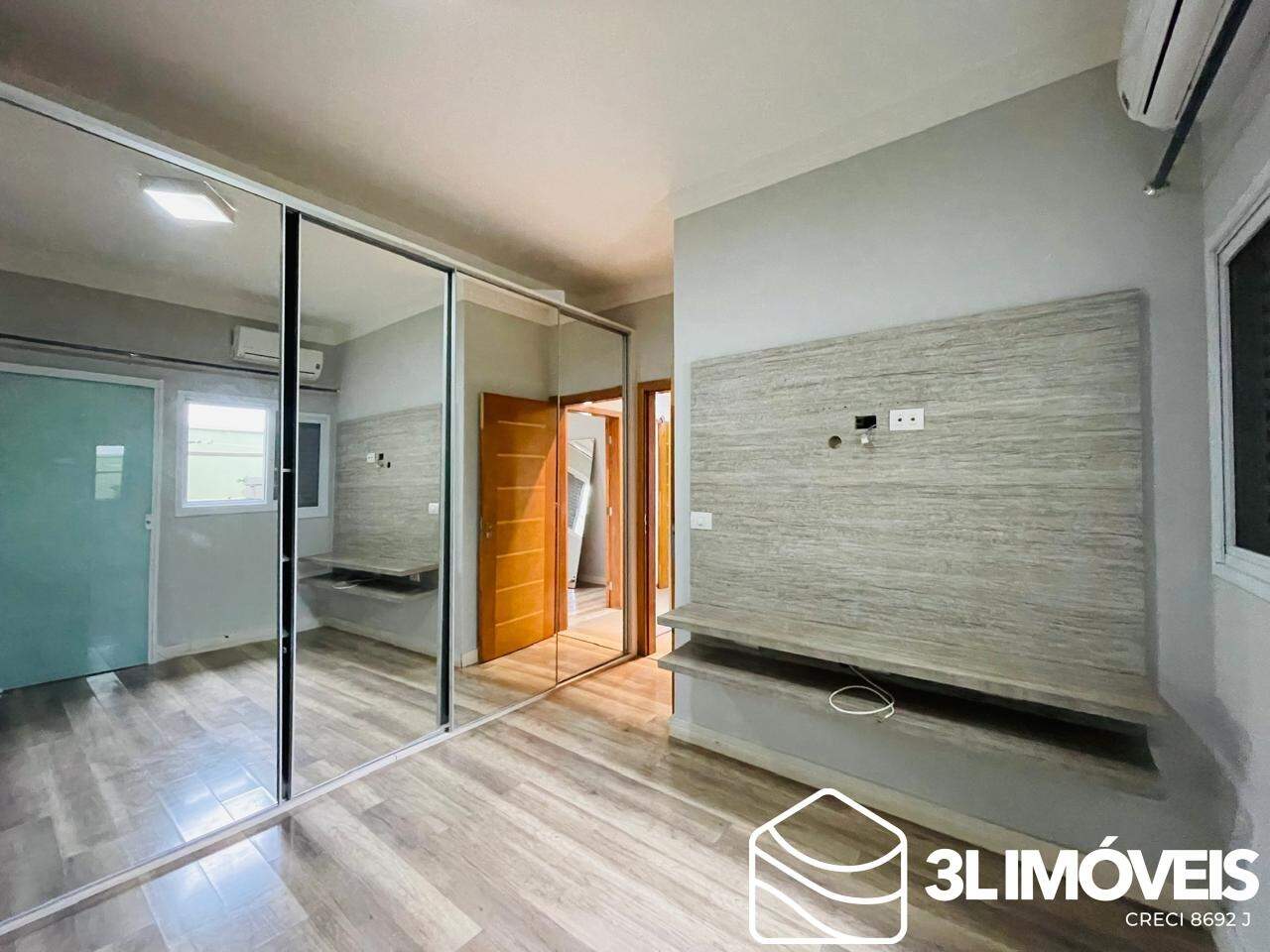 Casa em Condomínio à venda no Condomínio Recanto das Palmeiras: