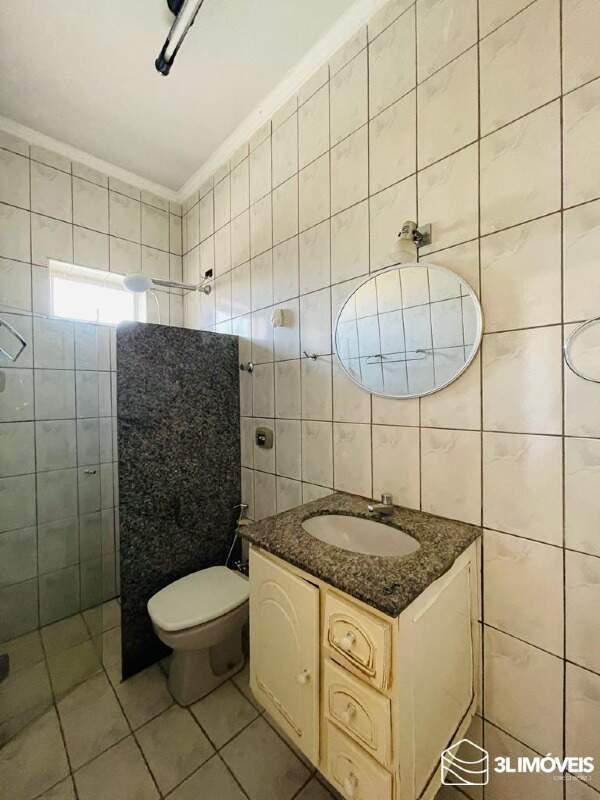 Casa para aluguel no Colinos: 