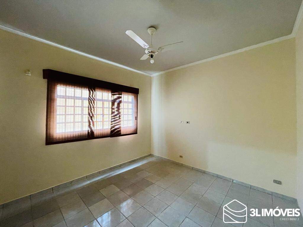 Casa para aluguel no Colinos: 