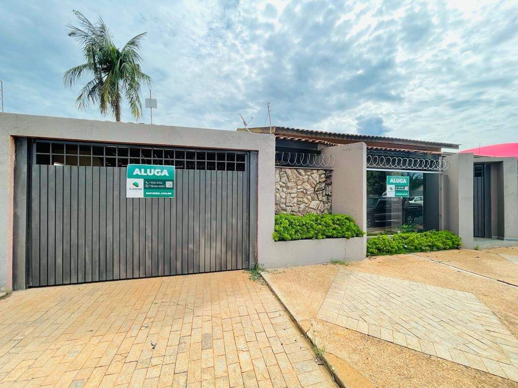 Casa para aluguel no Colinos: 