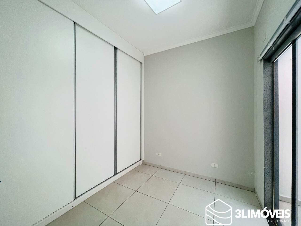 Casa para aluguel no Jardim Primaveril: 