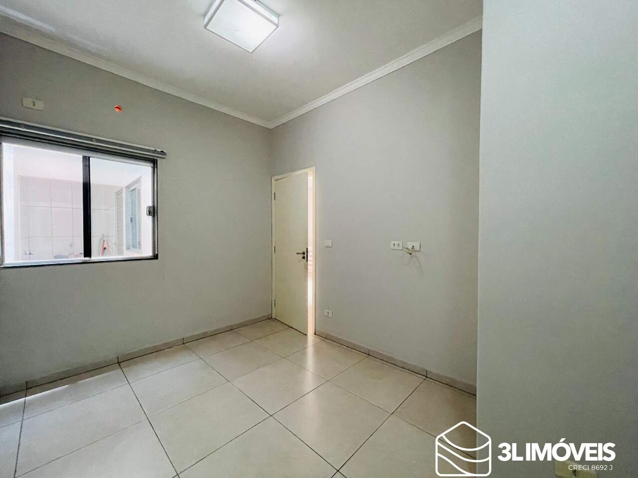 Casa para aluguel no Jardim Primaveril: 