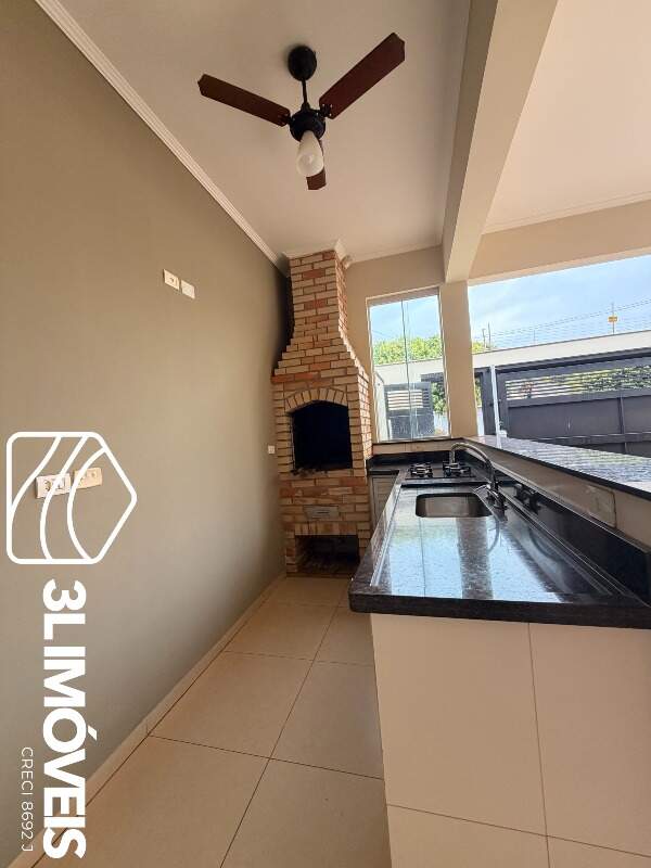 Casa para aluguel no Colinos: