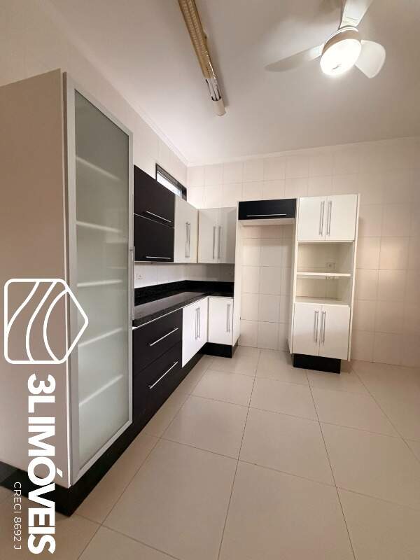 Casa para aluguel no Colinos:
