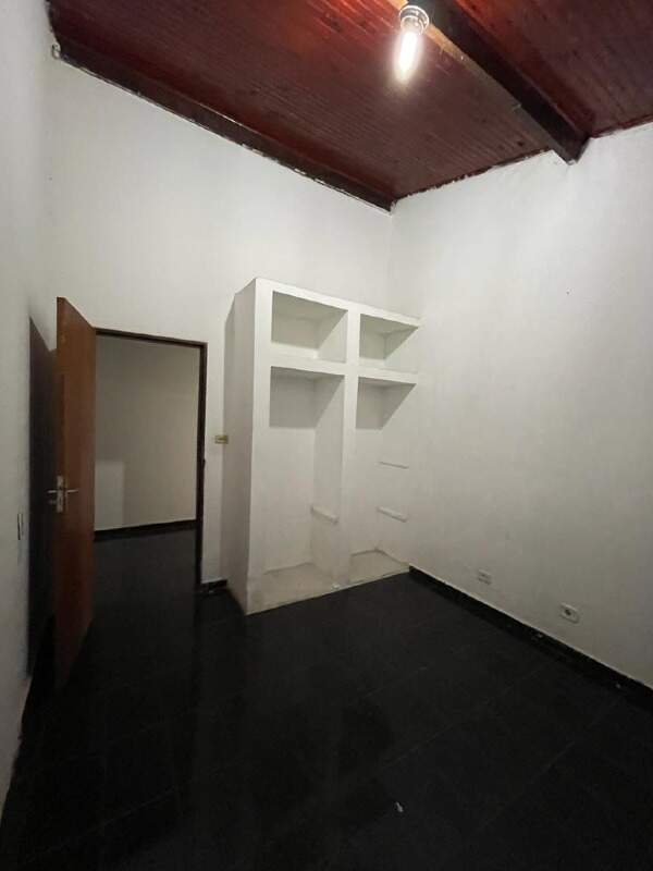 Casa para aluguel no Interlagos: