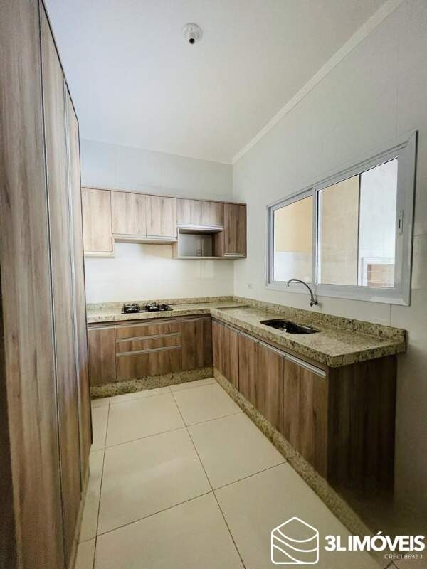 Casa para aluguel no Interlagos: