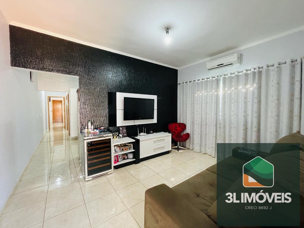 Casa à venda no Jardim das Américas: