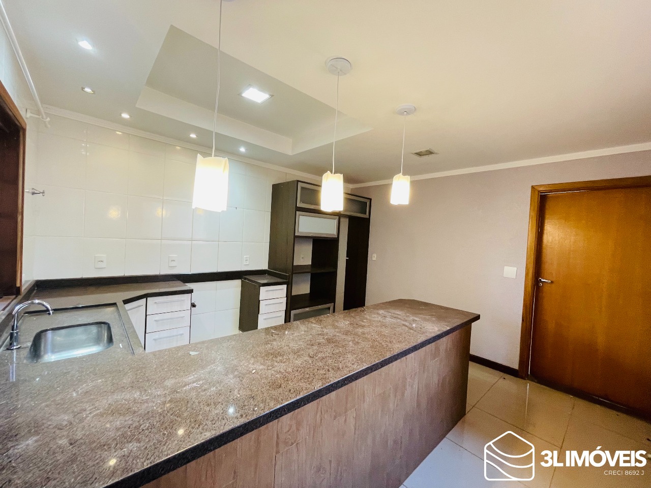 Casa para aluguel no Jardim dos Ipês III: 