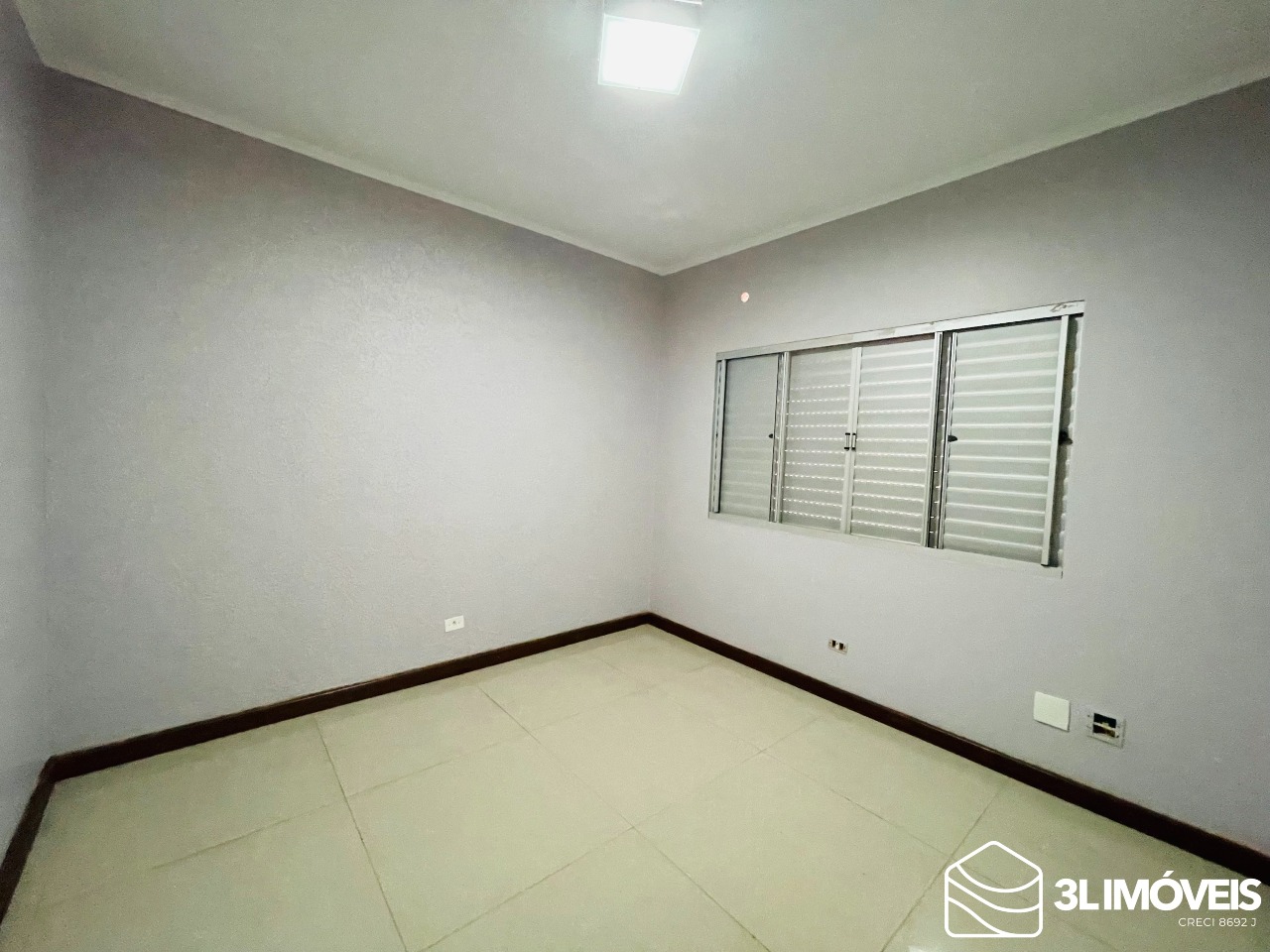 Casa para aluguel no Jardim dos Ipês III: 