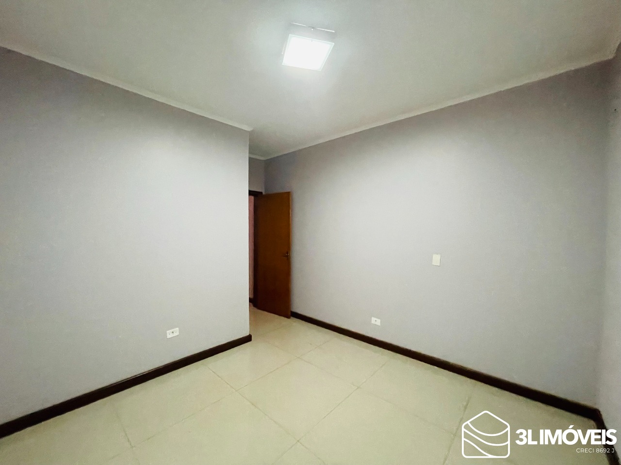 Casa para aluguel no Jardim dos Ipês III: 