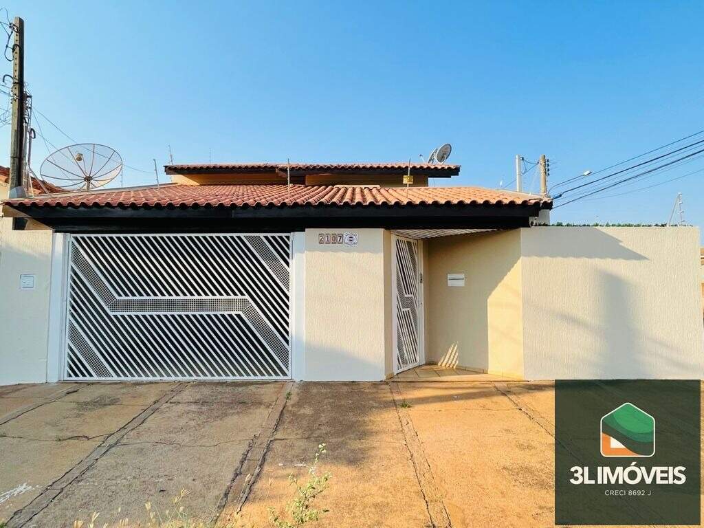 Casa para aluguel no Jardim Primaveril: 